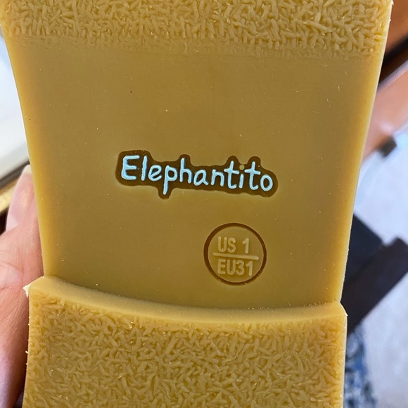 Elephantito Little Girl Braided Leopard Sandals - Picture 6 of 7